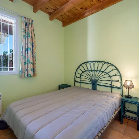 Samaria Village N06 2p8 *